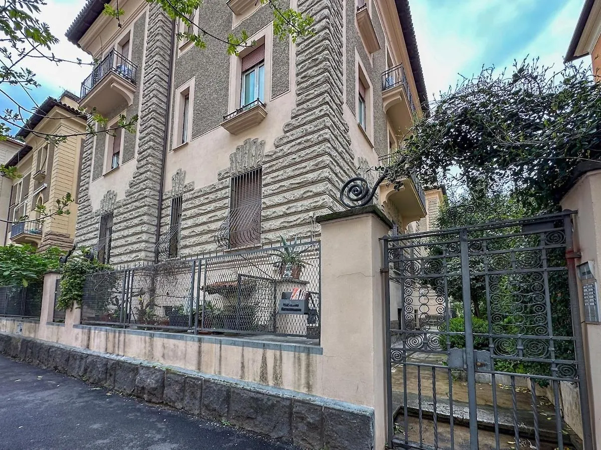 Statilia 1 Apartment Rom