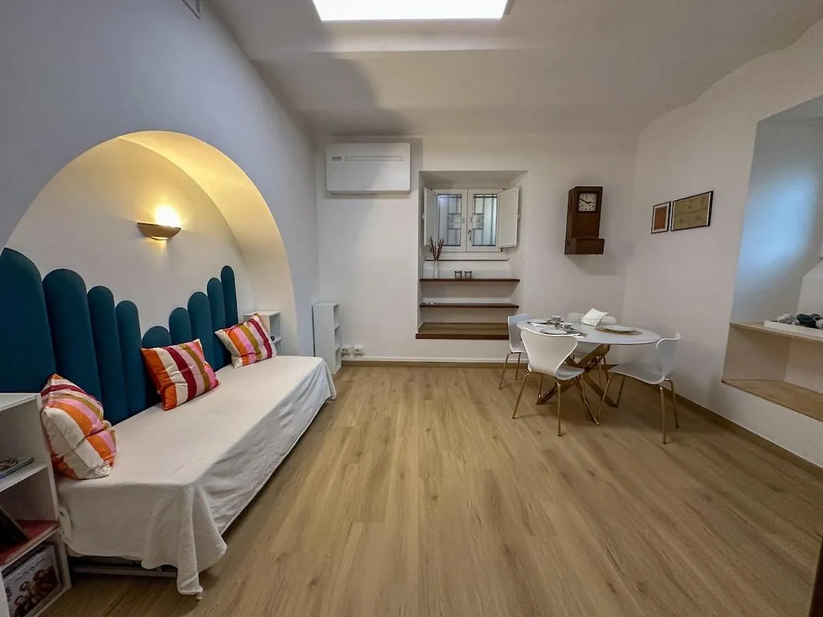 Statilia 1 Apartment Rom 0*,  Italien